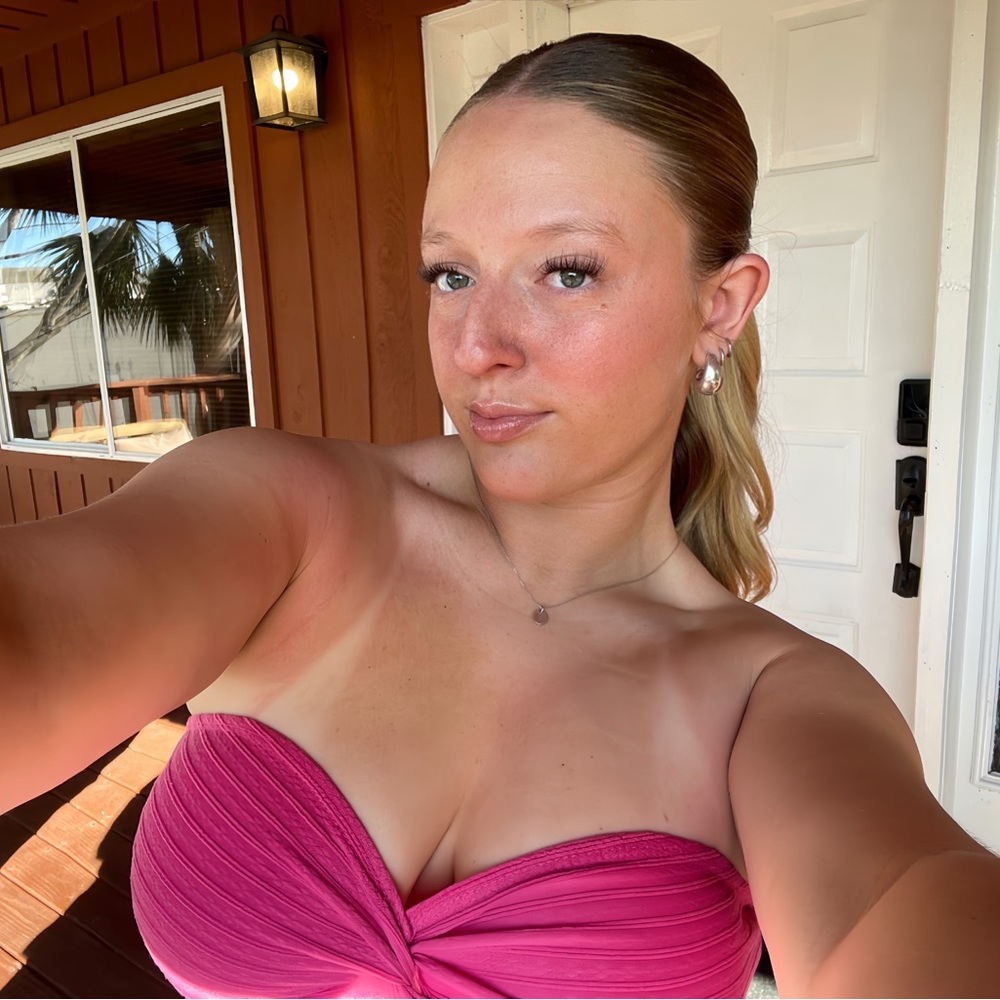 Meet your Posher, Emma